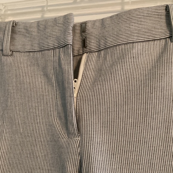 So Cute! Talbots Petite Newport Pant Size 4P. Grey & White Pin Stripe. Preowned - Picture 2 of 8